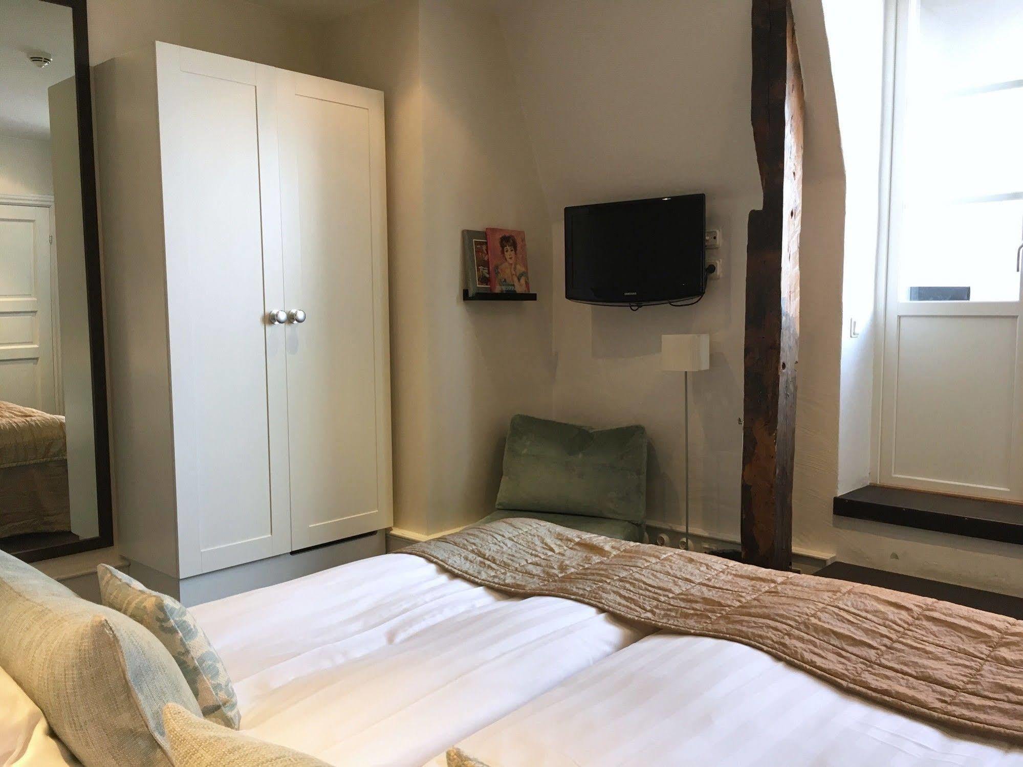 Kalk Hotel VBY Eksteriør bilde